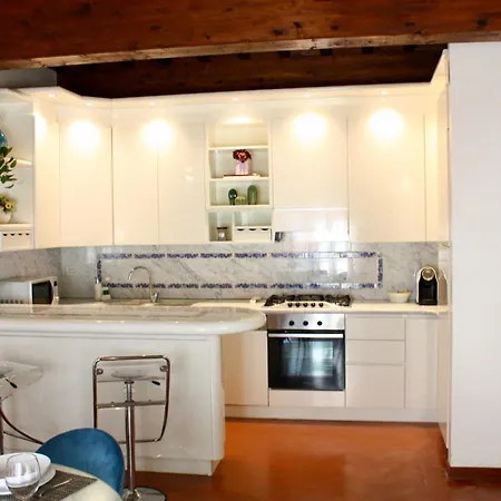 Maison B *