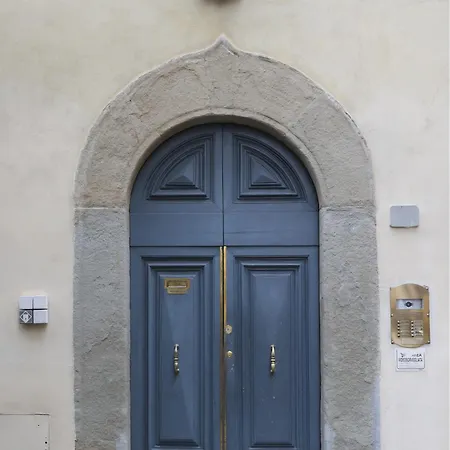 Maison B * פראטו
